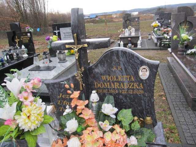 Wioletta Maria Domaradzka 1964 Brzozów - Grobonet - Wyszukiwarka osób pochowanych