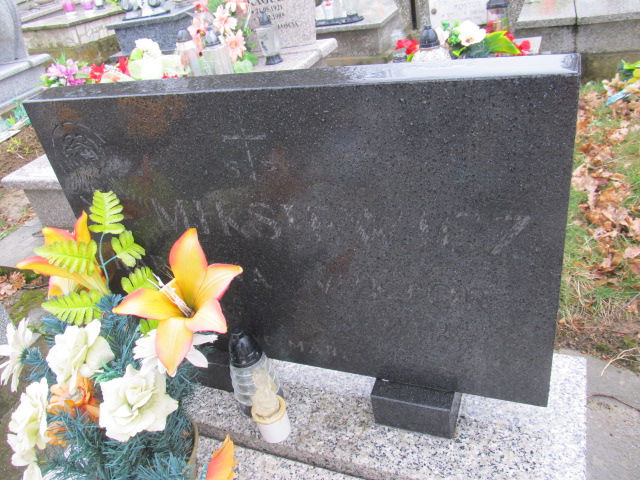 Karolina Miksiewicz 1916 Brzozów - Grobonet - Wyszukiwarka osób pochowanych