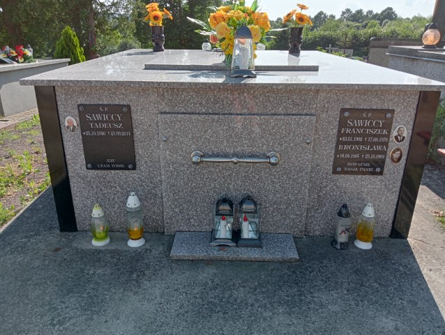Bronisława Sawicka 1905 Brzozów - Grobonet - Wyszukiwarka osób pochowanych