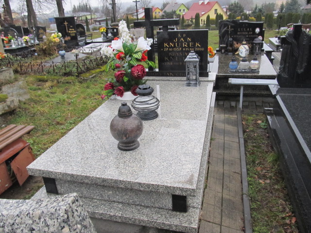 Grób Jarosław Knurek